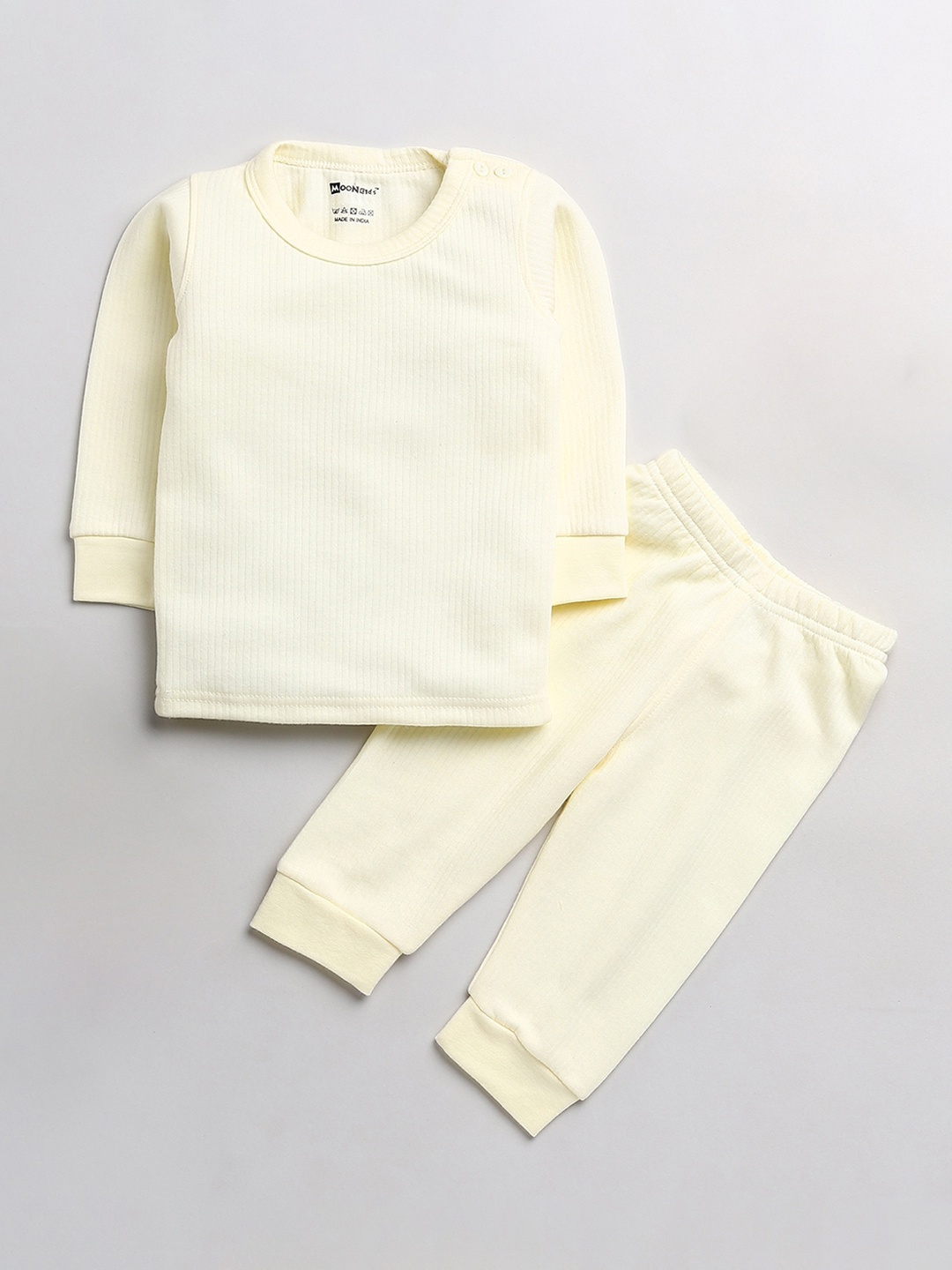 

MooNKids Infant Boys Yellow Solid Thermal Set