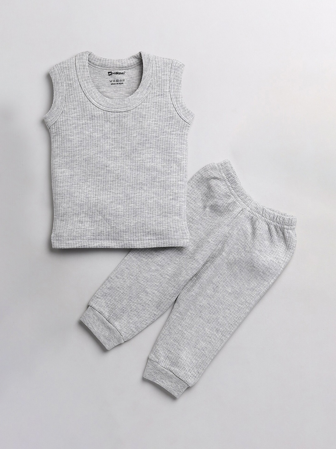 

MooNKids Boys Grey Solid Sleeveless Thermal Set