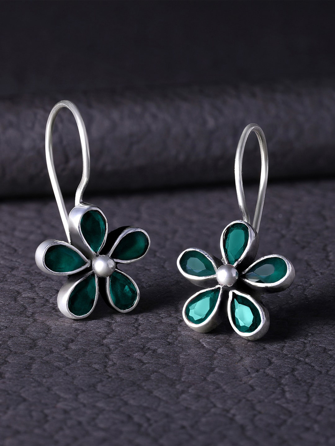

Silvora by Peora Women Green Floral Drop Earrings