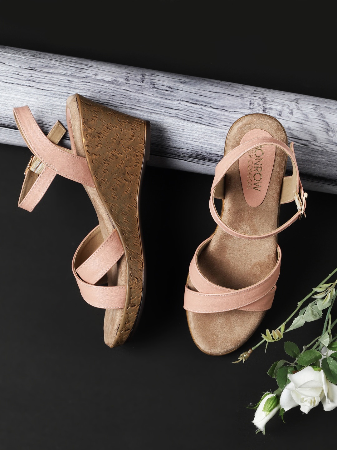 

Monrow Women Pink Colourblocked PU Wedge Sandals