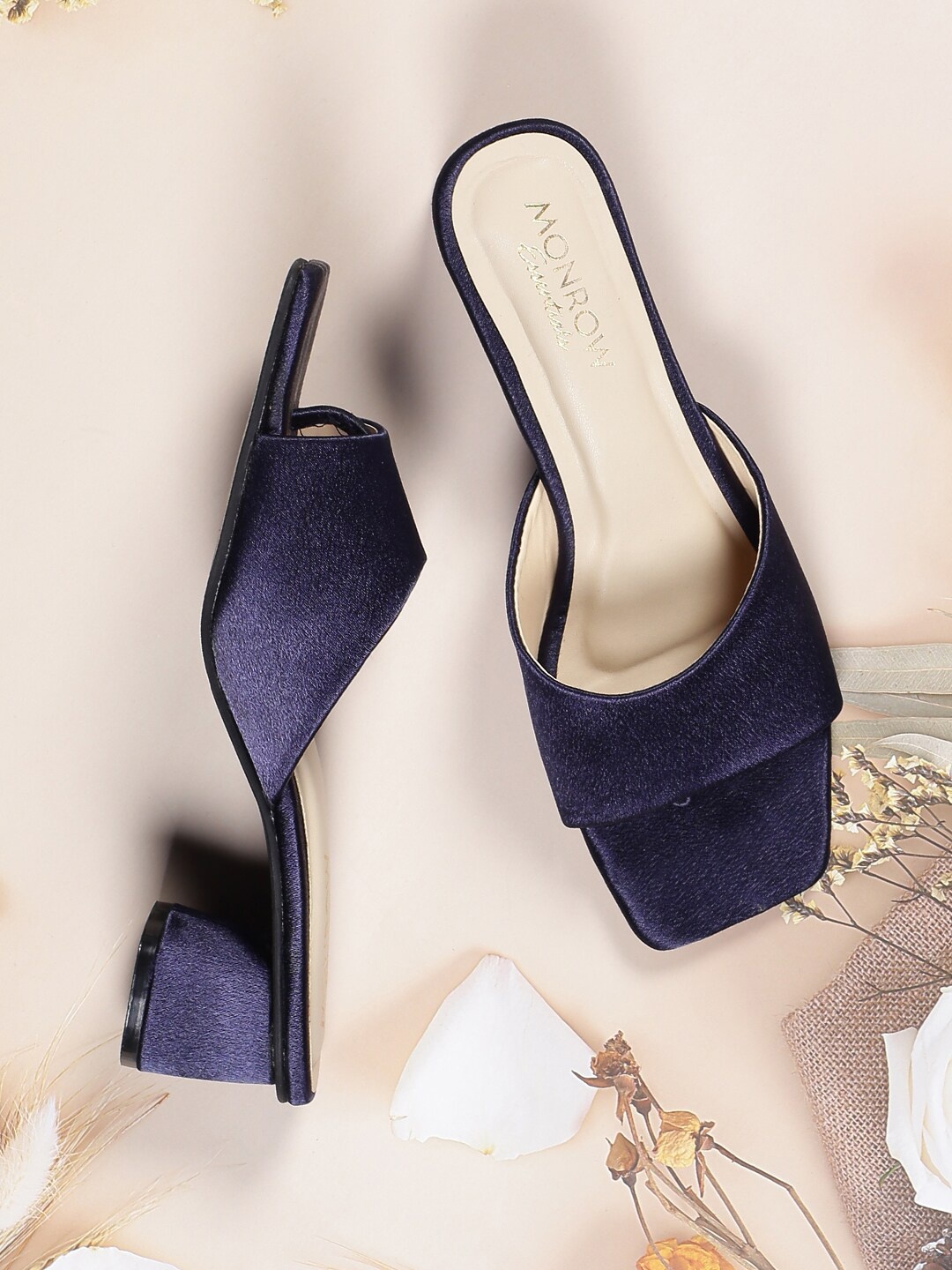 

Monrow Navy Blue Suede Block Heels