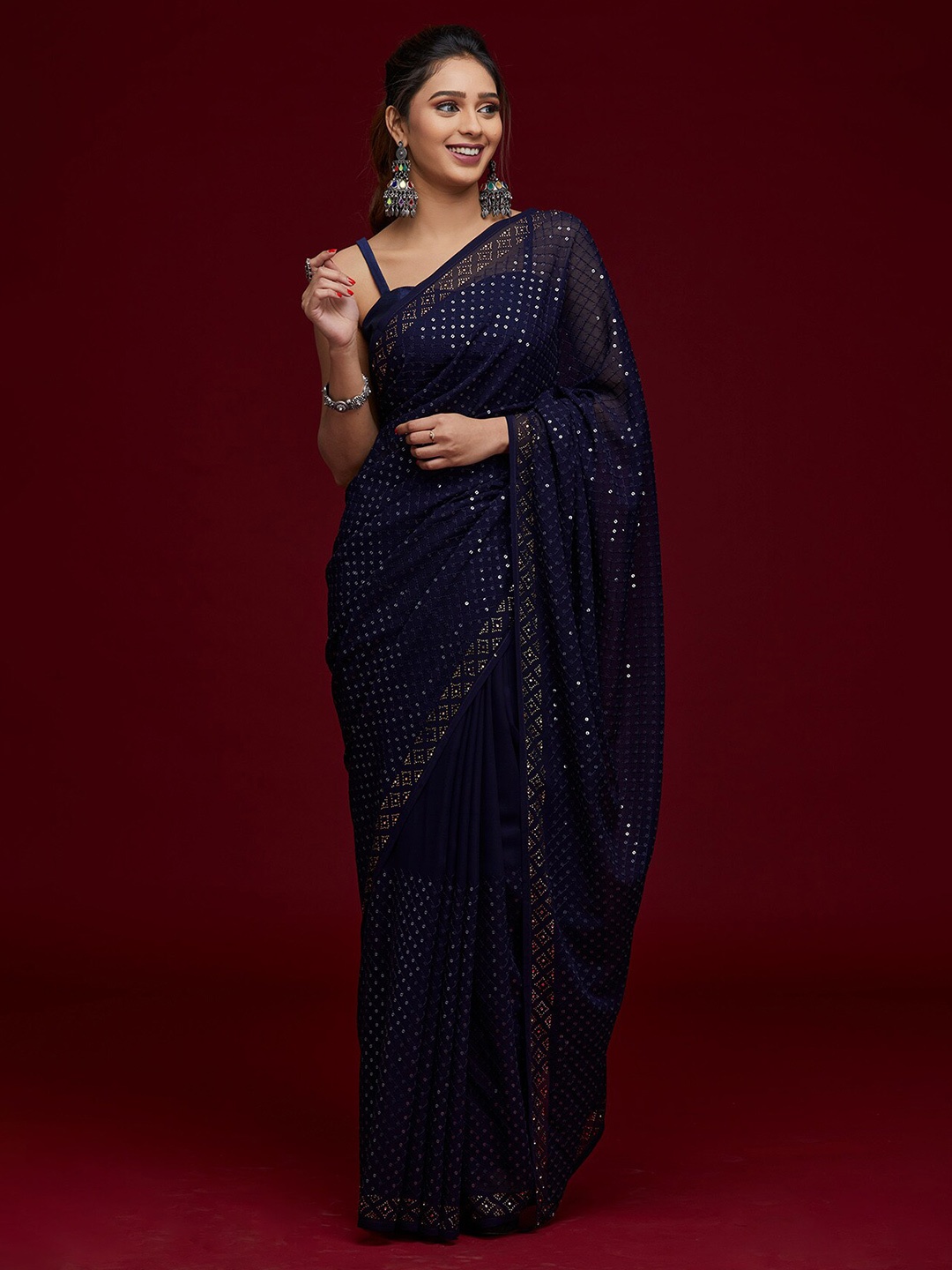 

Koskii Navy Blue Embellished Sequinned Saree