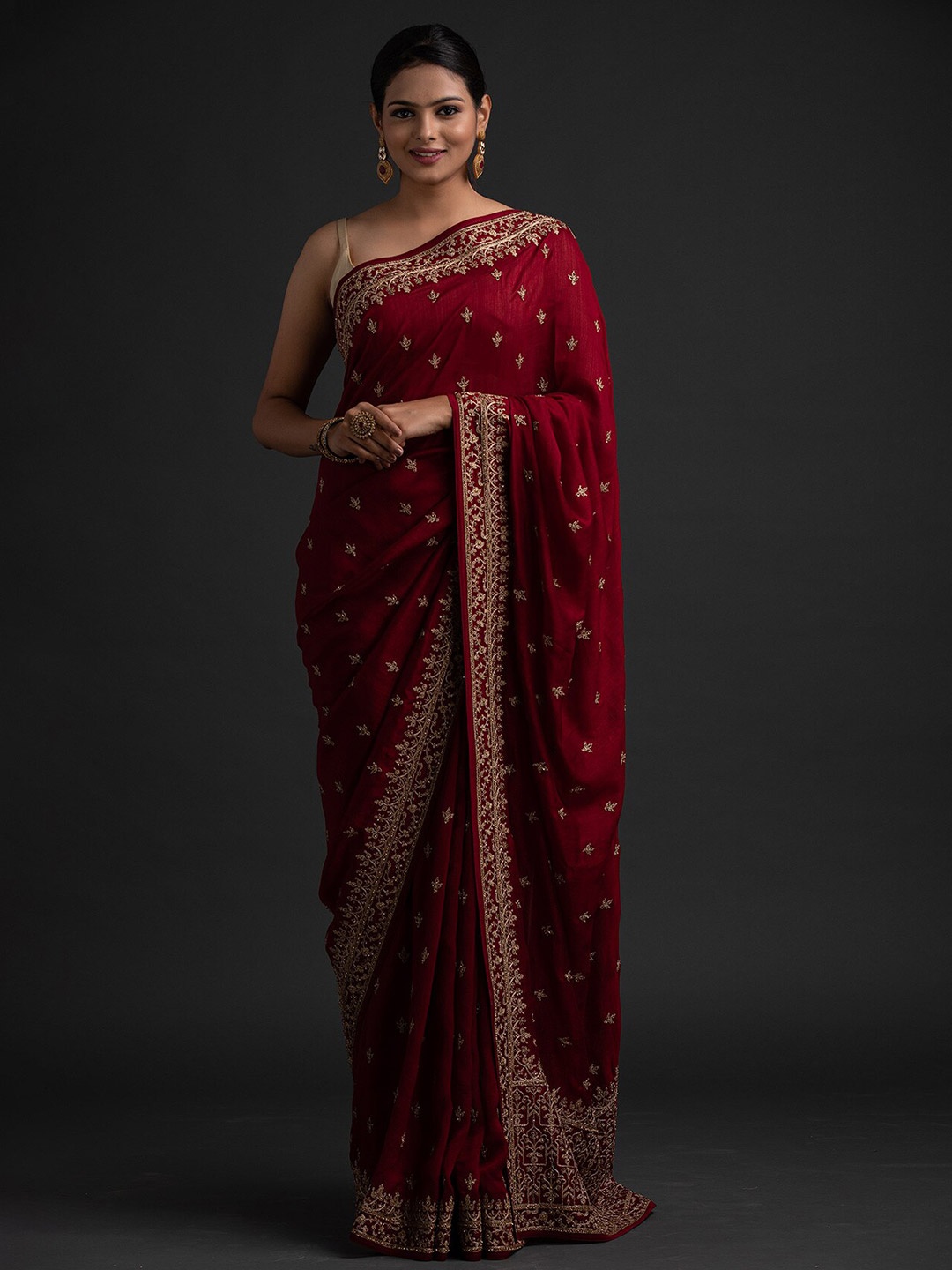 

Koskii Maroon & Gold-Toned Designer Embroidered Art Silk Saree