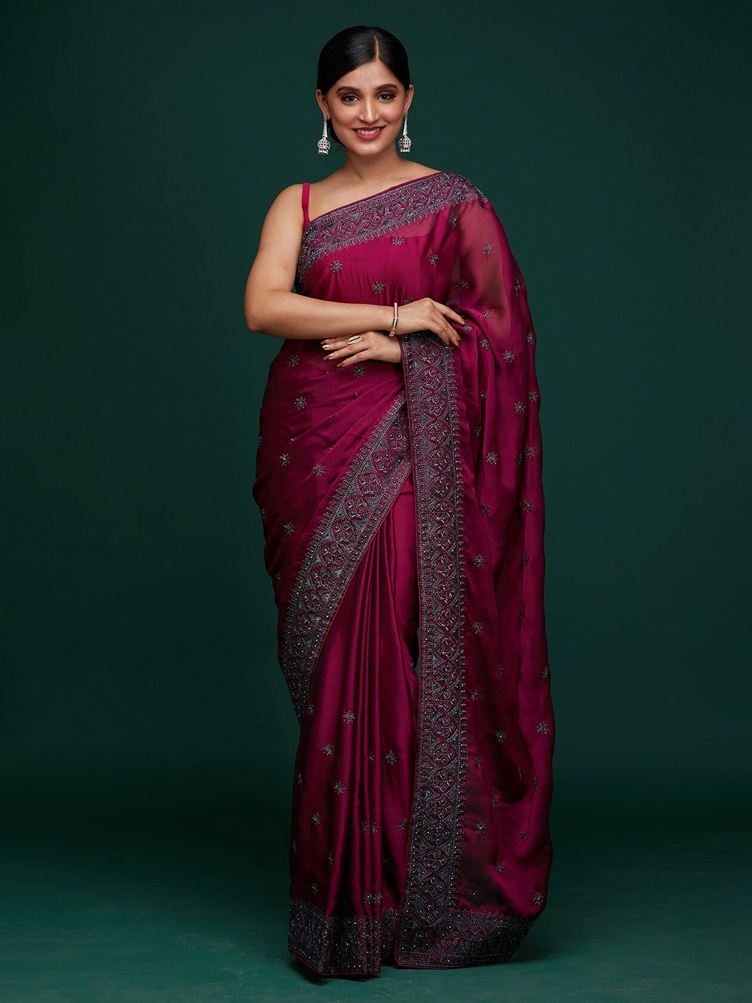 

Koskii Maroon & Silver-Toned Floral Embroidered Art Silk Saree