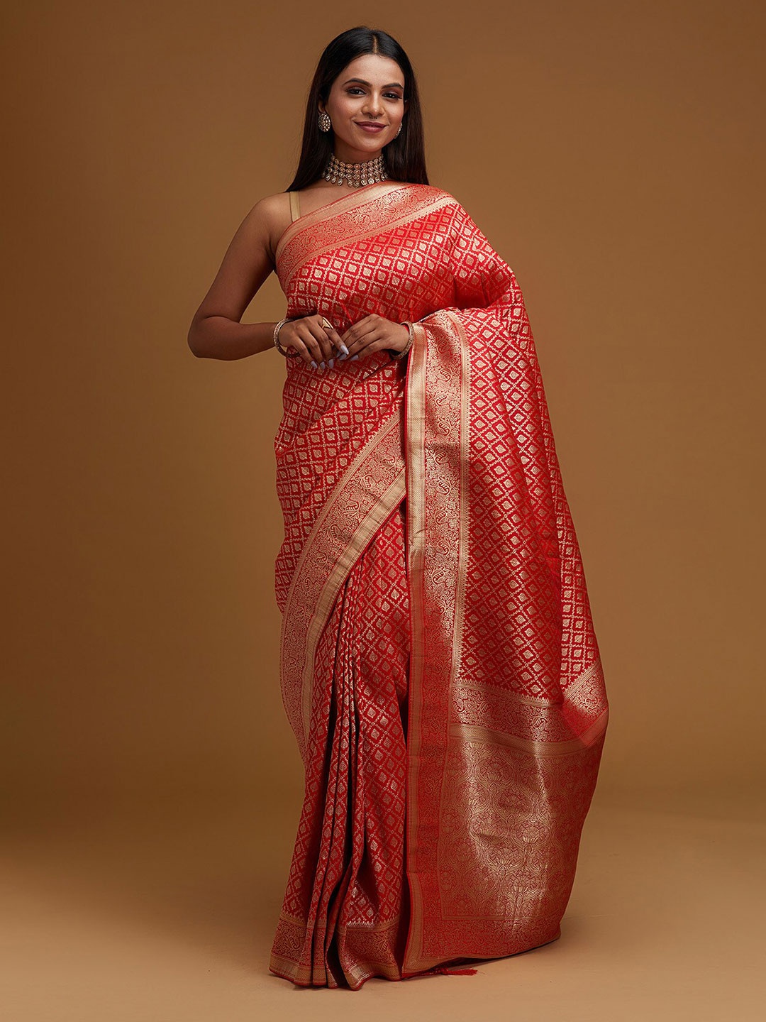 

Koskii Red Ethnic Motifs Zari Art Silk Banarasi Saree