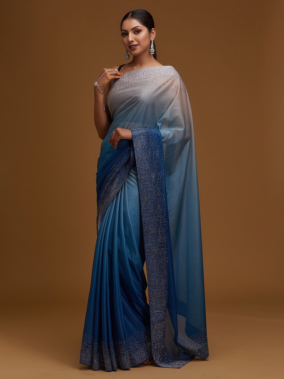 

Koskii Blue & Gold-Toned Beads and Stones Tissue Saree