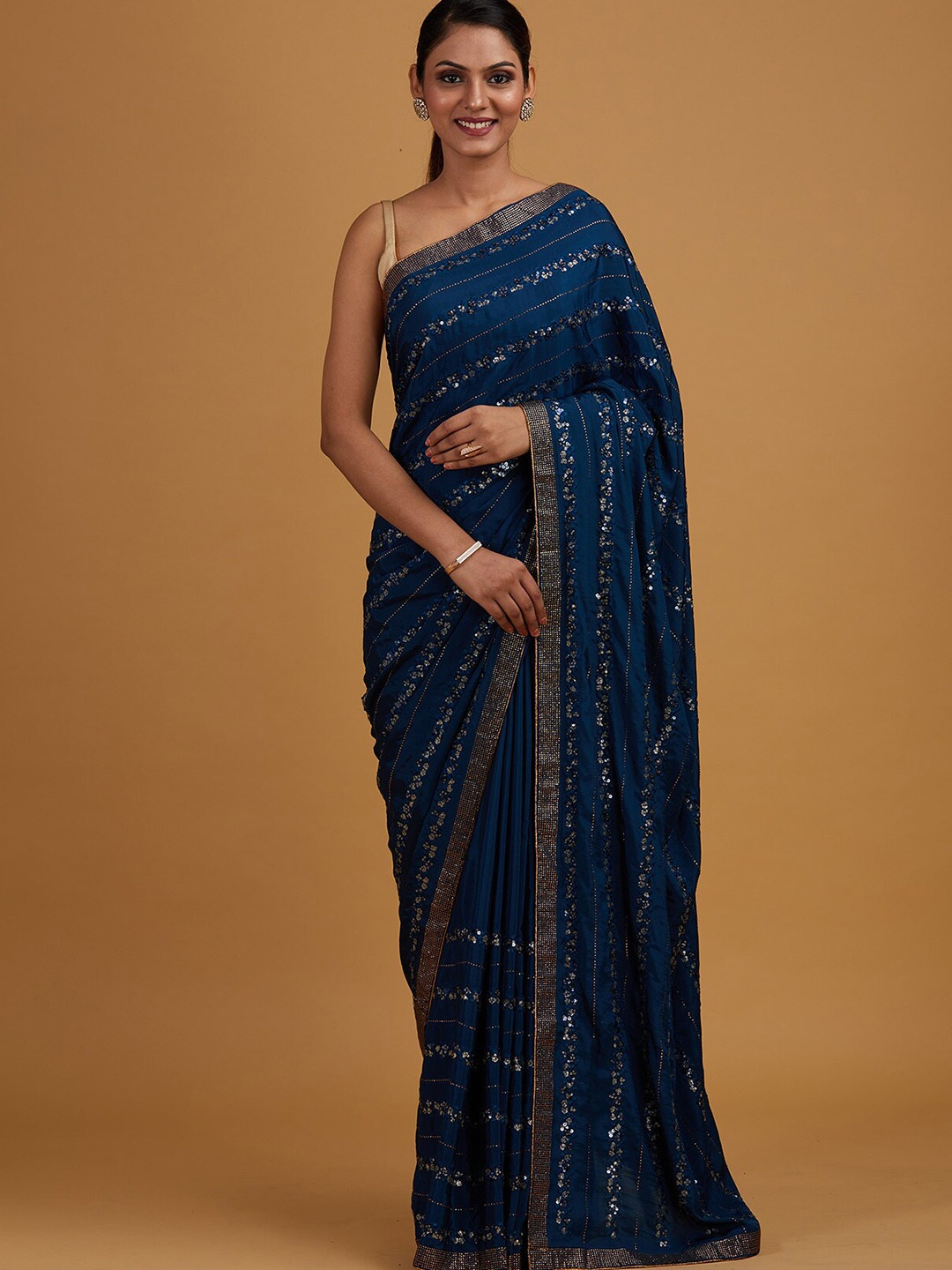 

Koskii Blue & Gold-Toned Striped Sequinned Saree