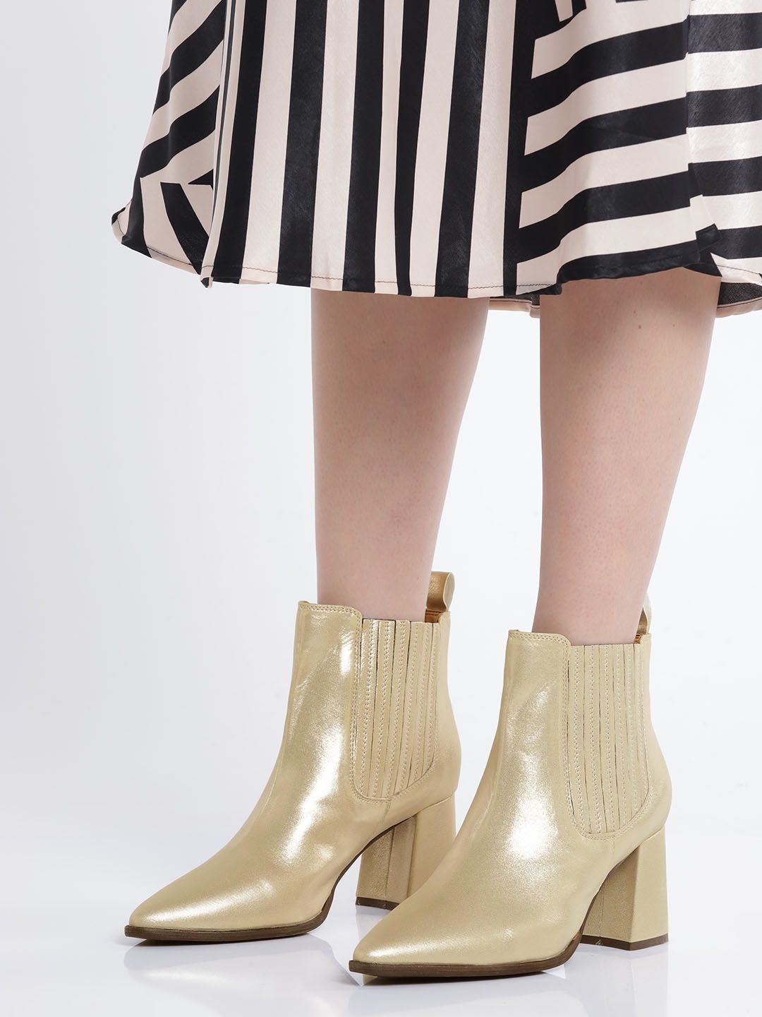 

CORSICA Women Gold-Toned Shimmer Mid-Top Chelsea Block Heel Boots