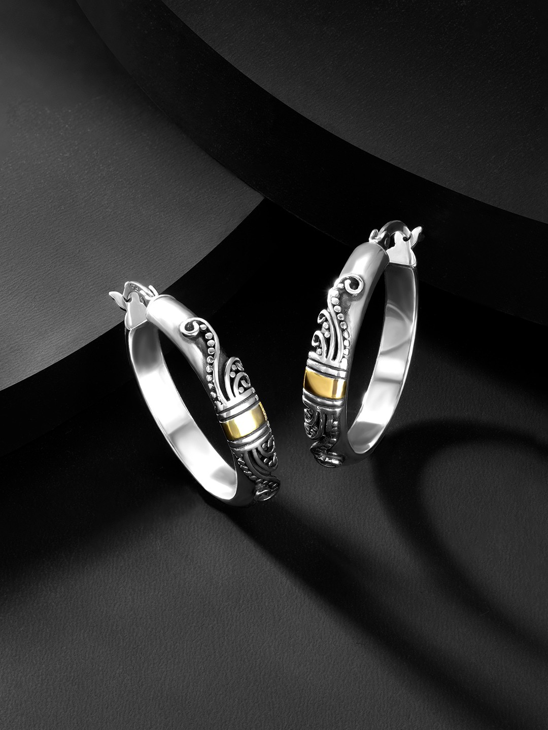 

Silvora by Peora Silver-Toned Oxidised Circular Hoop Earrings
