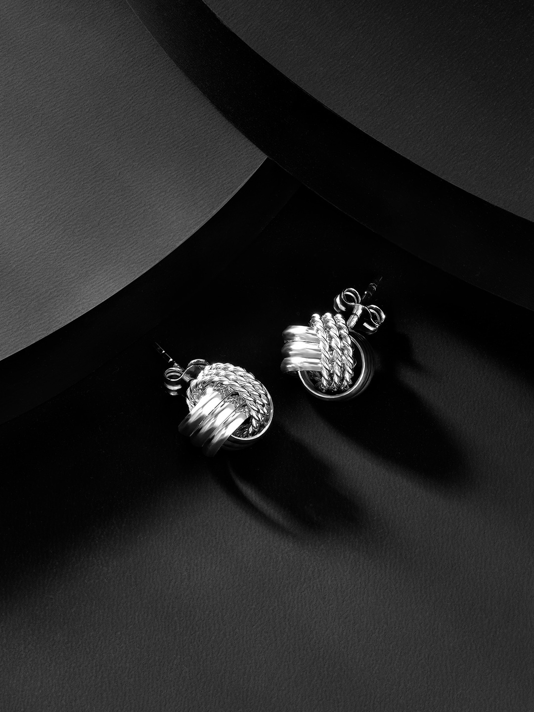 

Silvora by Peora Silver-Toned Oxidised Stud Earring