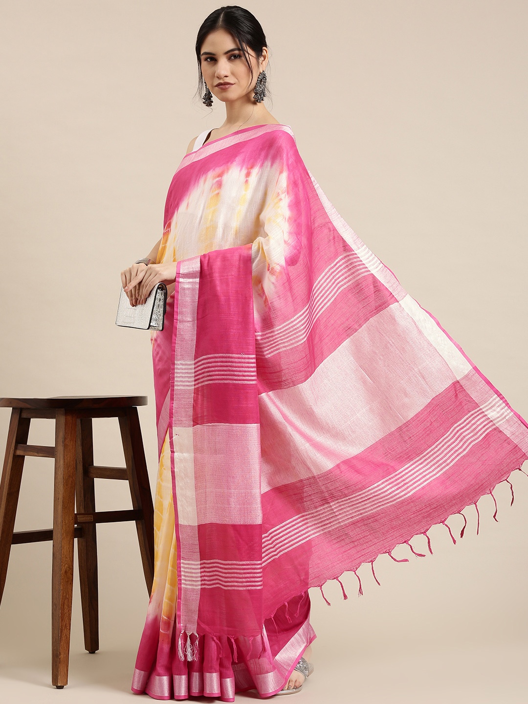 

Taavi Yellow & Pink Tie and Dye Linen Blend Bandhani Saree