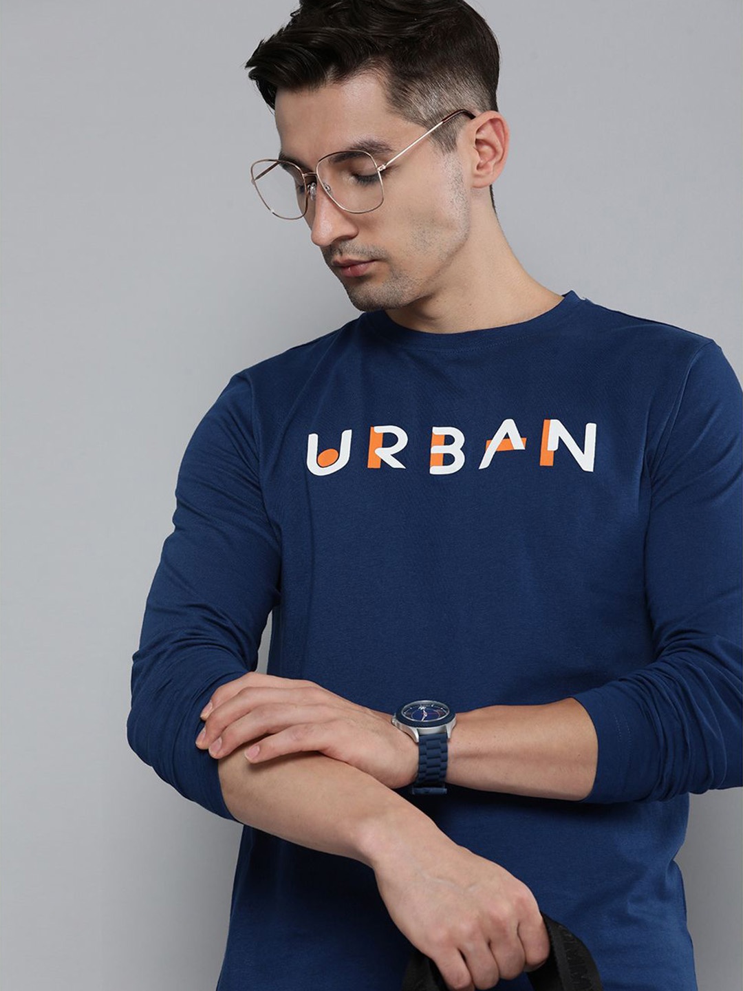 

HERE&NOW Men Navy Blue & White Typography Printed Pure Cotton T-shirt