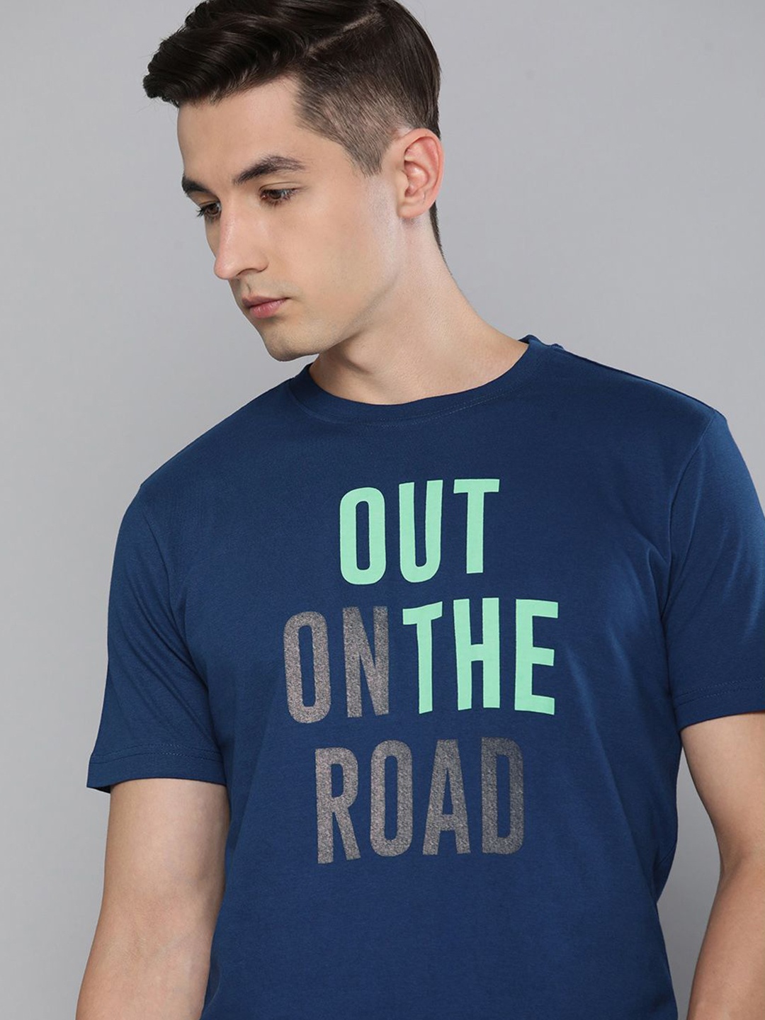 

HERE&NOW Men Blue Typography Printed Pure Cotton T-shirt