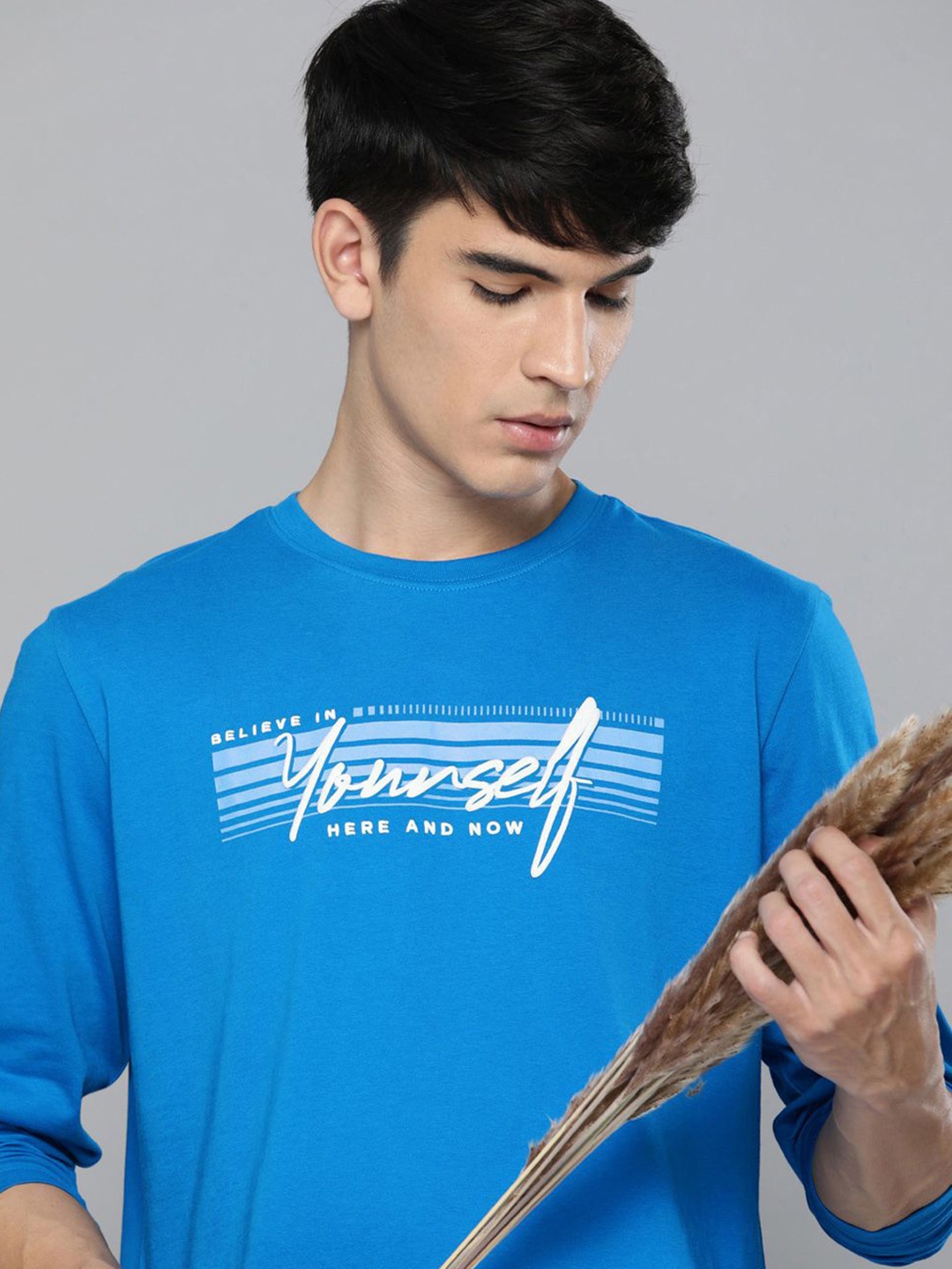 HERE&NOW Men Blue & White Typography Printed Pure Cotton T-shirt