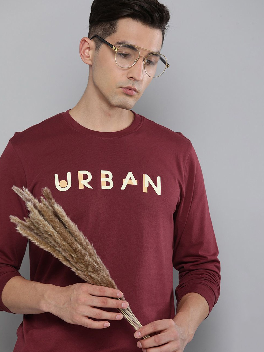 

HERE&NOW Men Burgundy Typography Printed Pure Cotton T-shirt