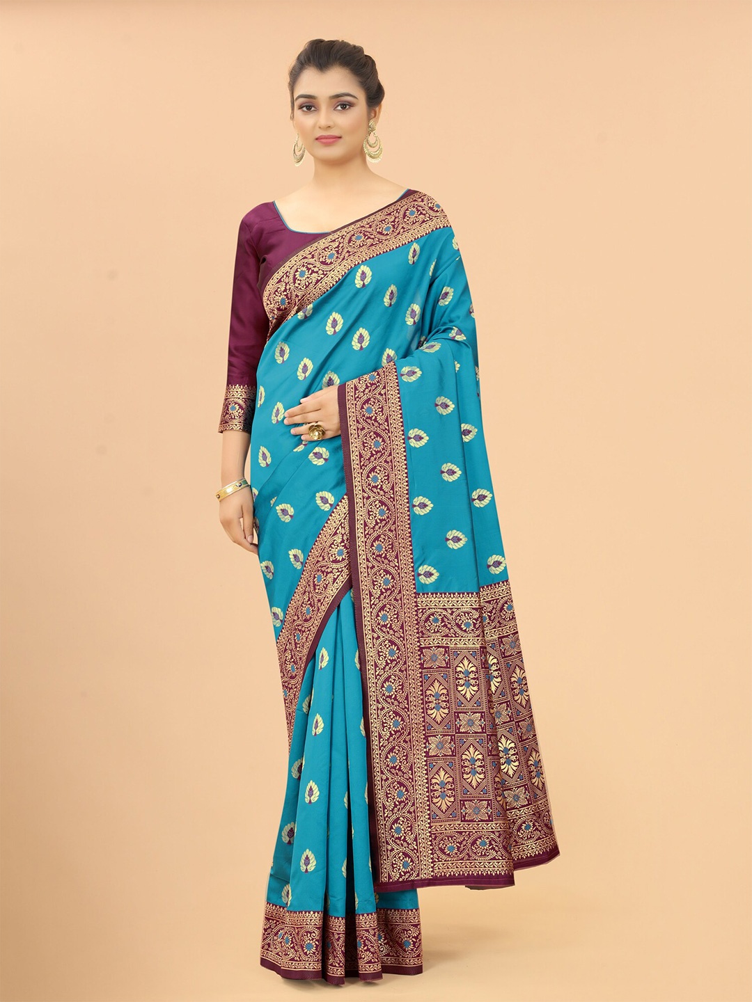 

SATYAM WEAVES Women Blue & Burgundy Woven Design Zari Silk Cotton Banarasi Saree