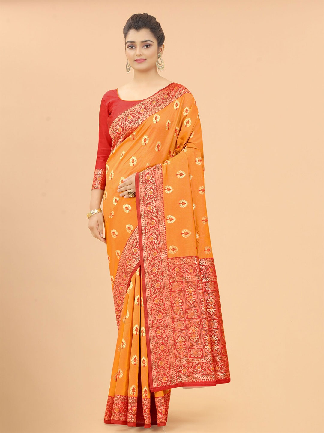 

SATYAM WEAVES Women Mustard & Gold-Toned Woven Design Zari Silk Cotton Banarasi Saree