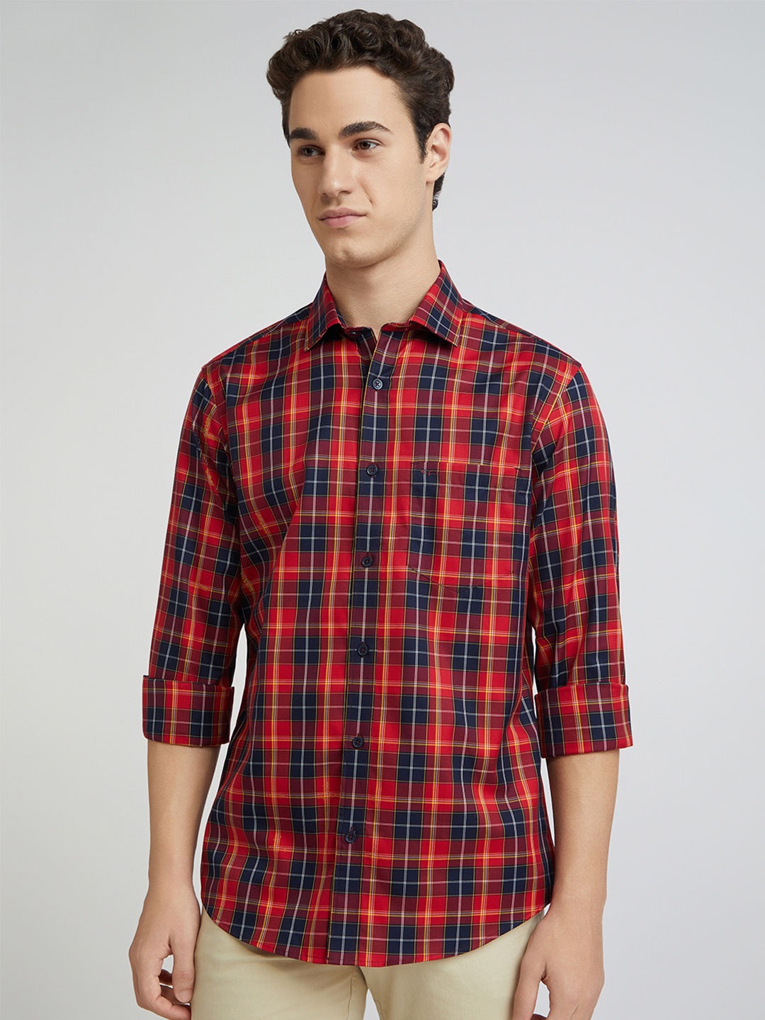 

ColorPlus Men Red Tailored Fit Tartan Checks Checked Casual Shirt