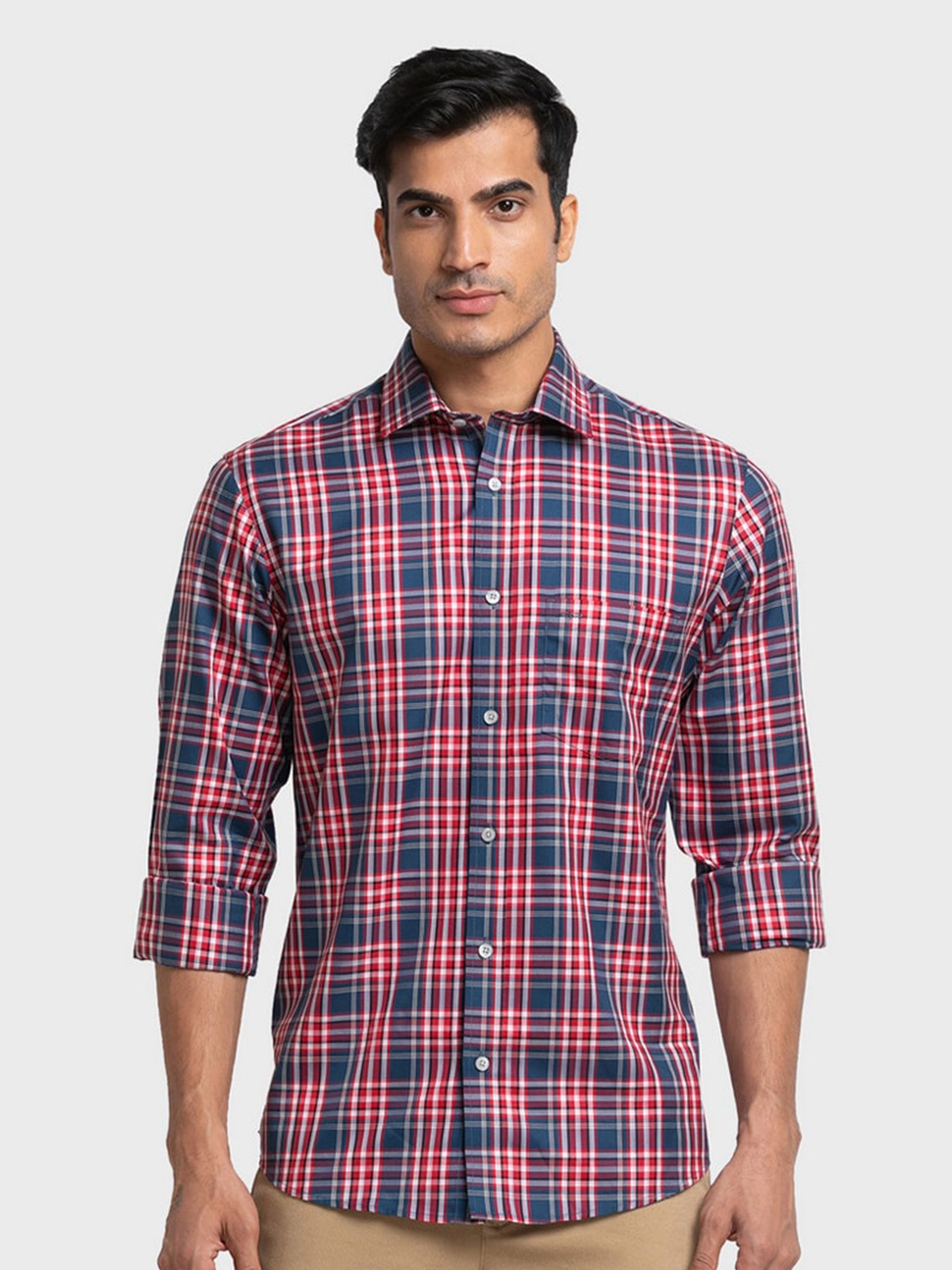 

ColorPlus Men Red Tailored Fit Tartan Checks Checked Casual Shirt
