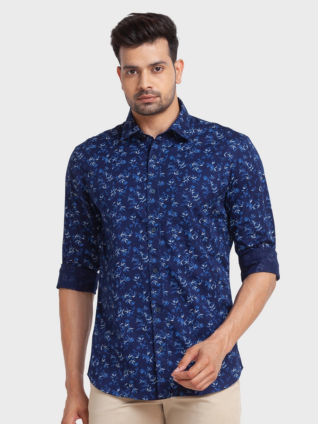 

ColorPlus Men Blue Tailored Fit Floral Printed Casual Shirt