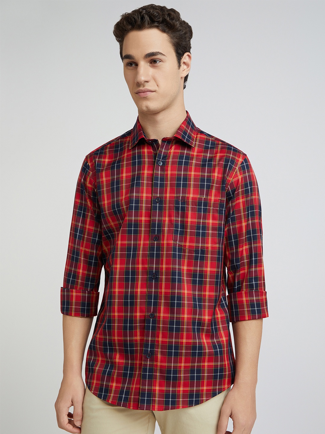 

ColorPlus Men Red Tailored Fit Tartan Checks Checked Casual Shirt