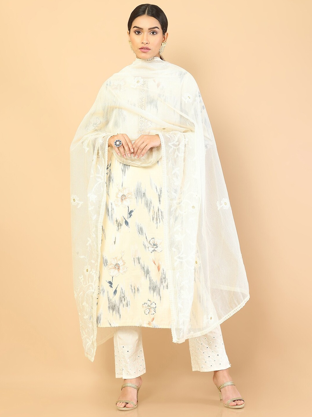

Soch White Embroidered Dupatta with Thread Work