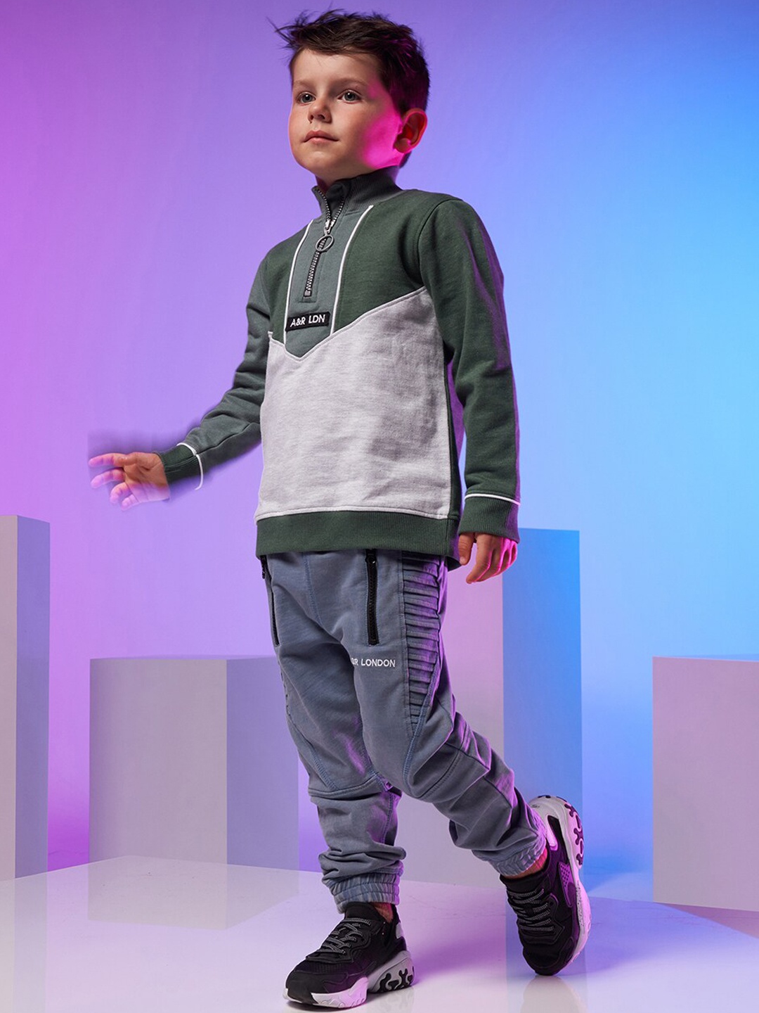 

Angel & Rocket Boys Grey Solid Cotton Jogger