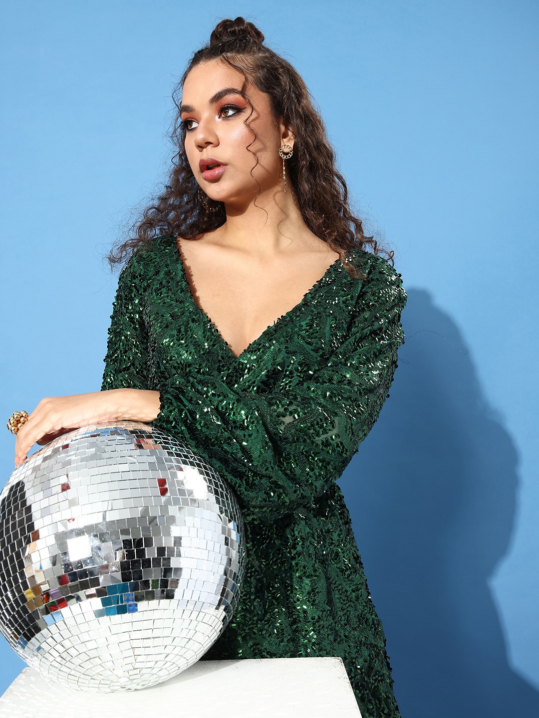 

Stylecast X Hersheinbox Women Gorgeous Green Embellished Shimmer & Sequin Dress