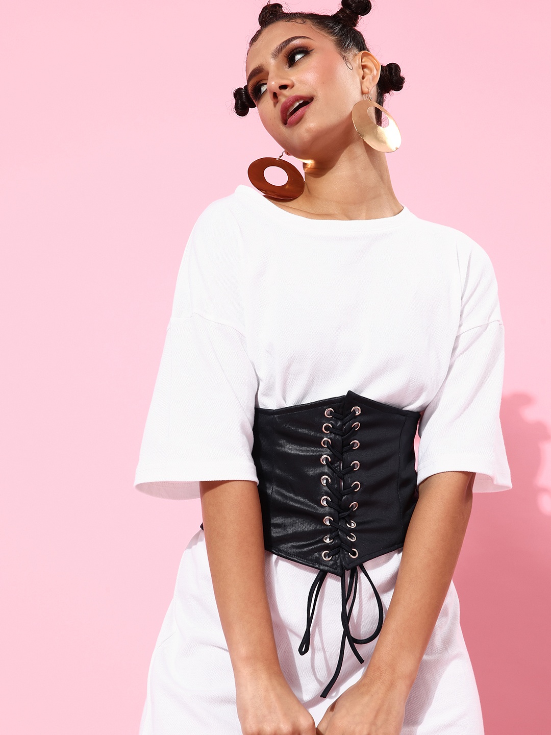 

Stylecast X Hersheinbox Women White Solid Belted Detail Dress