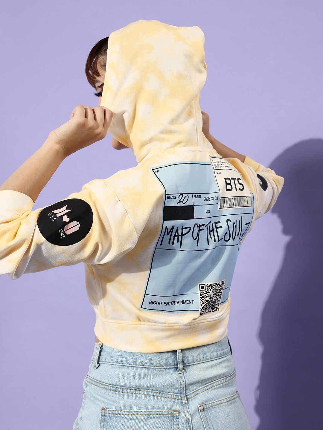 

Stylecast X Hersheinbox Women Bright Yellow Graphic Attack Sweatshirt