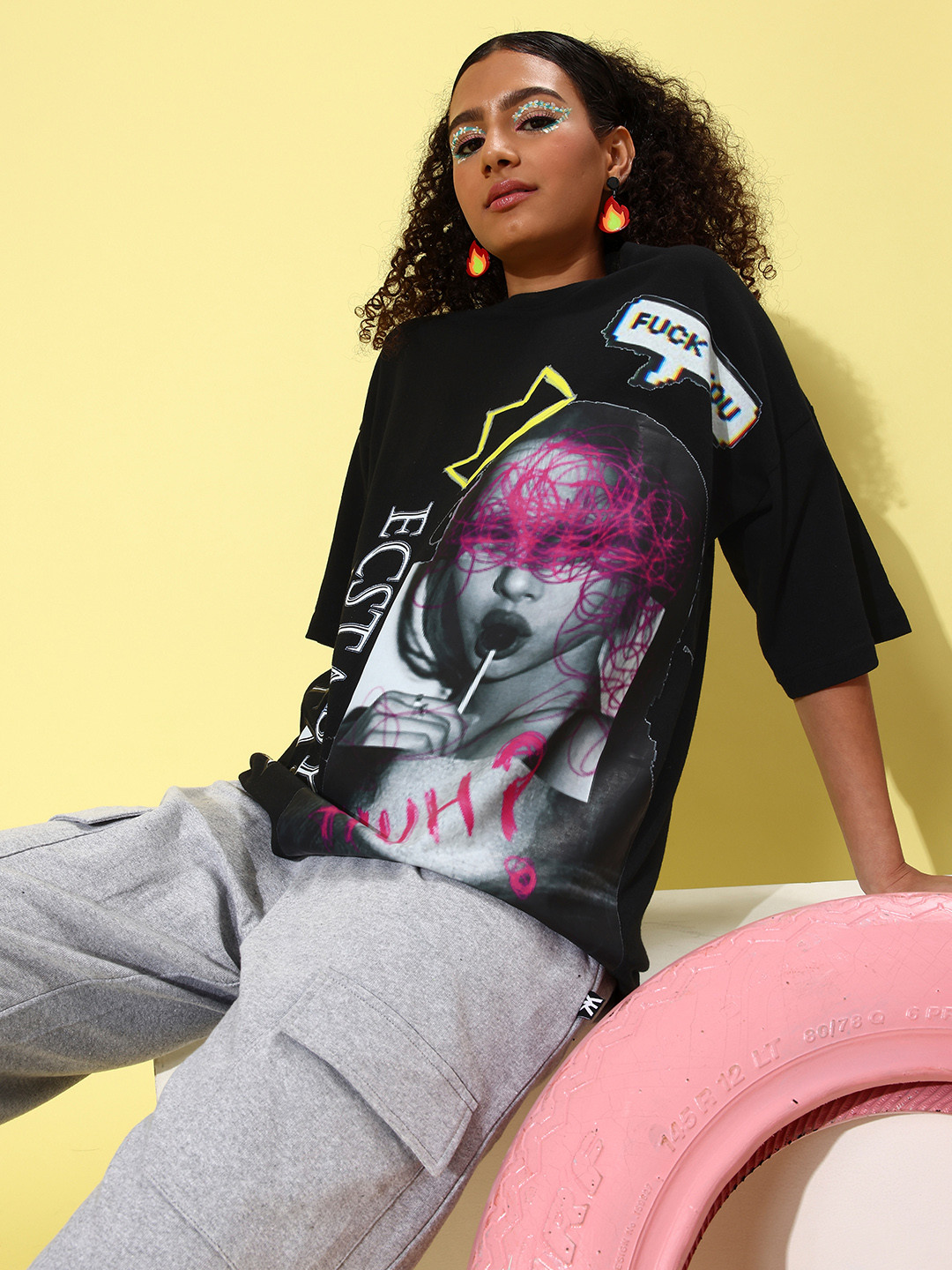 

Stylecast X Hersheinbox Women Classy Black Graphic Tee