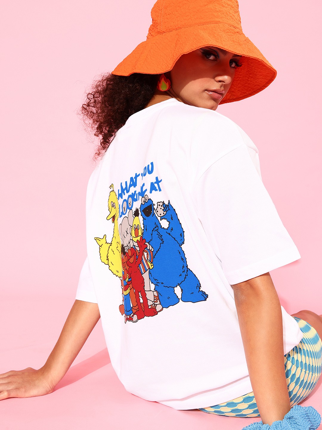 

Stylecast X Hersheinbox Women Beautiful White Graphic Tshirt