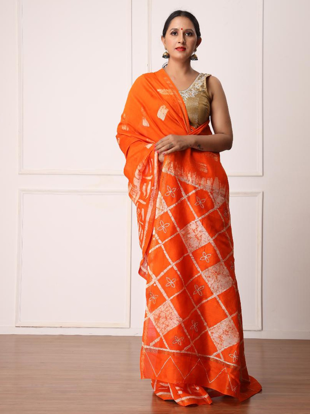 

Baisacrafts Orange & White Batik Gotta Patti Art Silk Block Print Saree