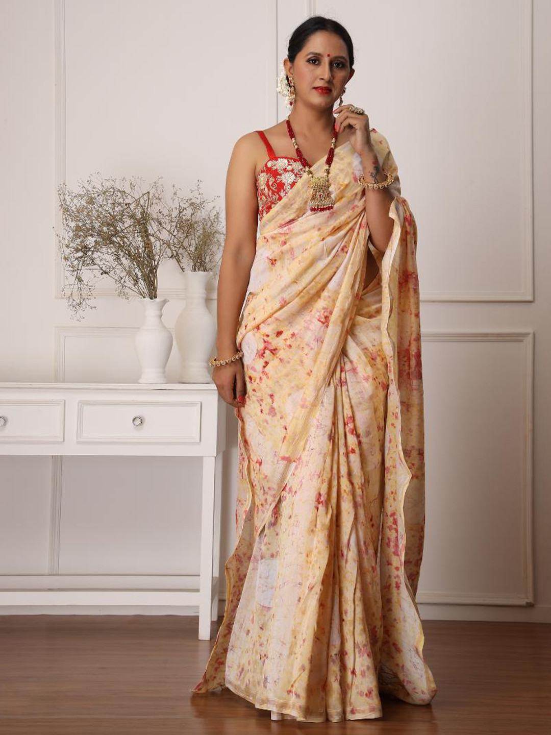 

Baisacrafts Batik Gotta Patti Art Silk Block Print Saree, Off white