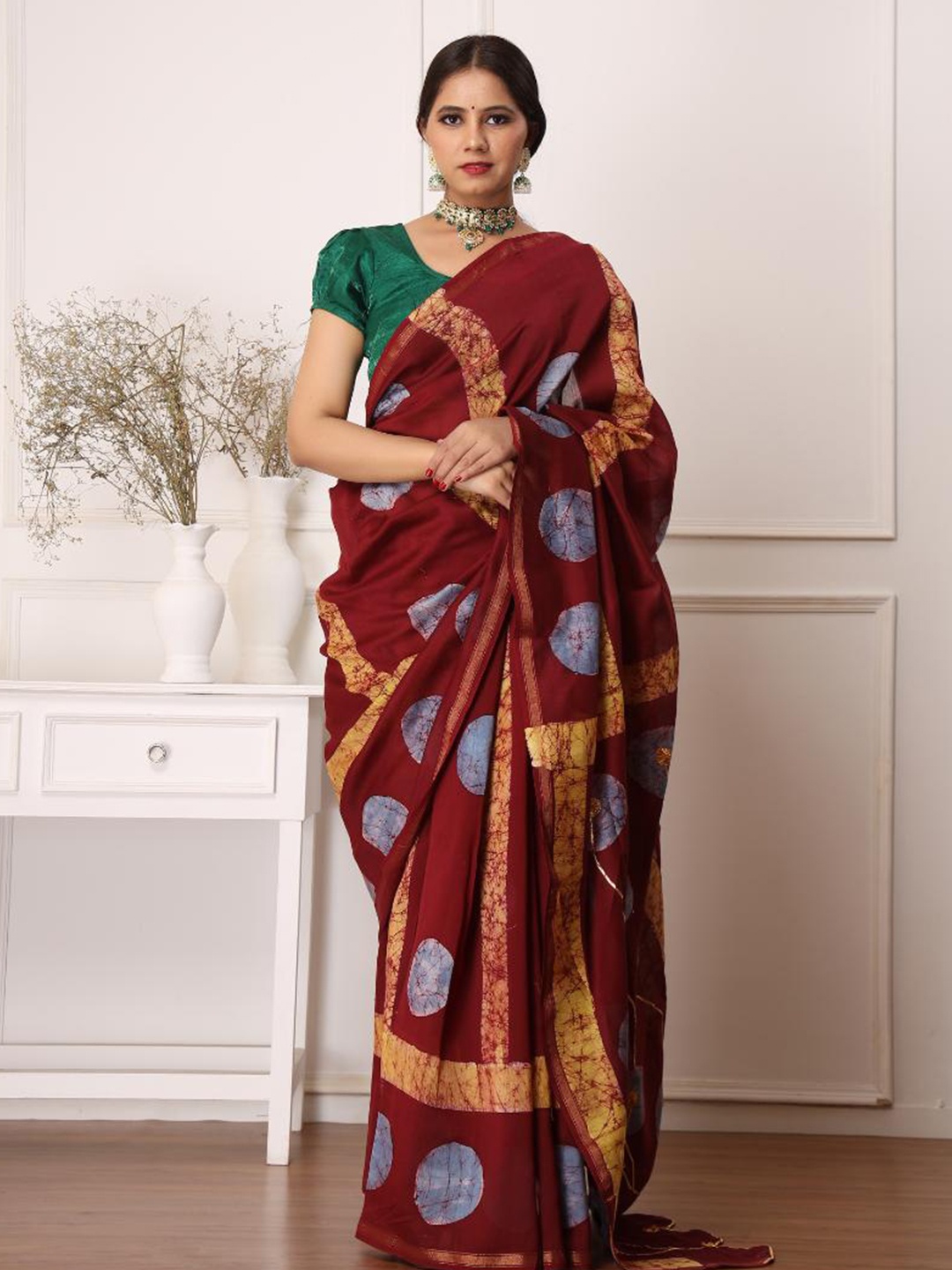 

Baisacrafts Maroon Batik Art Silk Block Print Saree