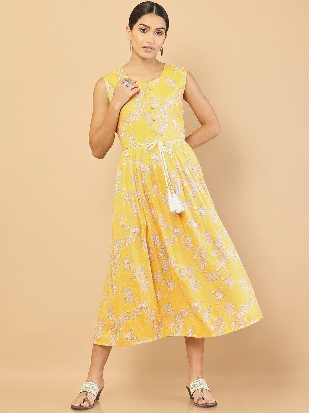

Soch Women Mustard Yellow Floral Printed Kurta