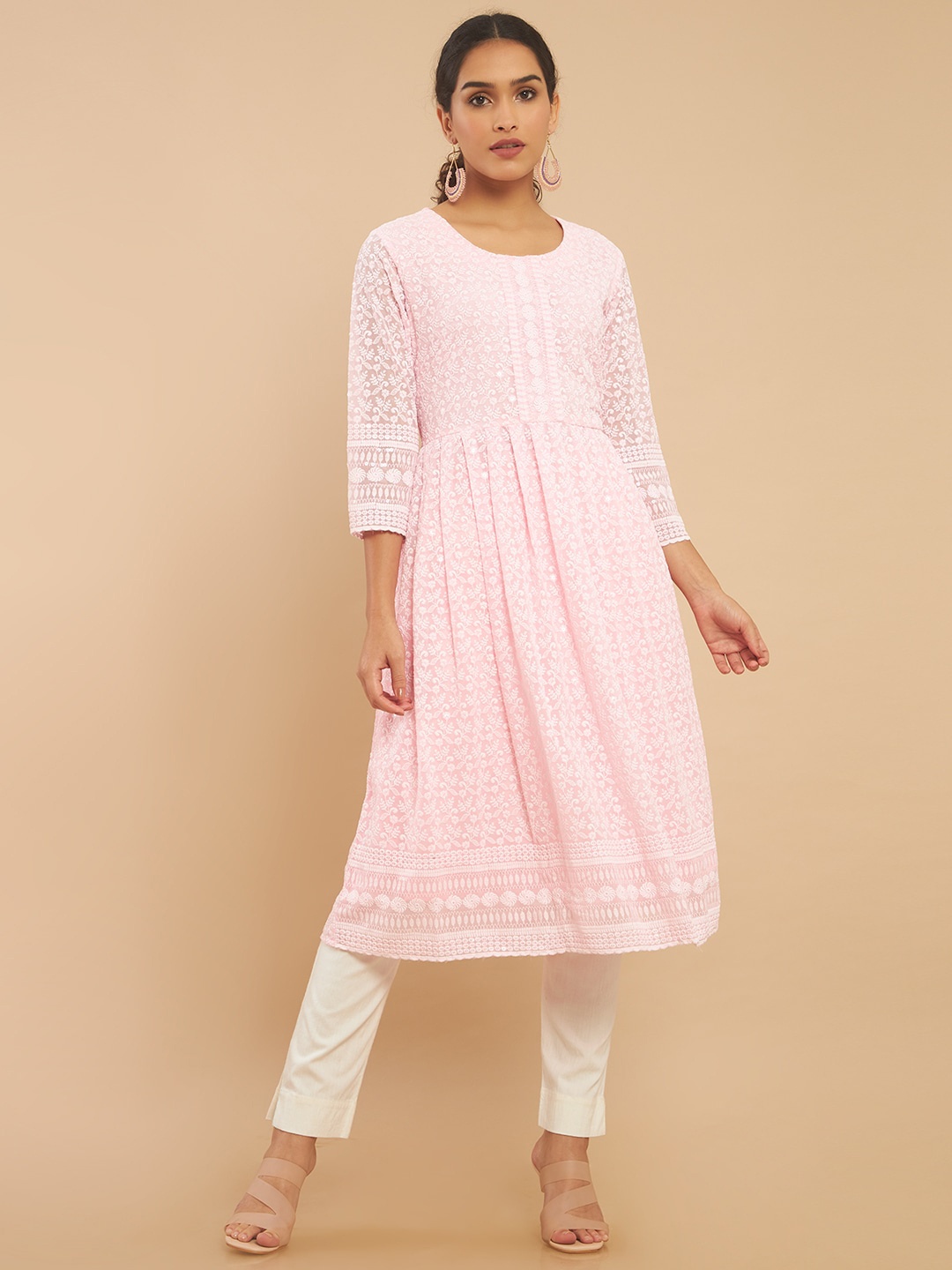 

Soch Women Pink Ethnic Motifs Embroidered Chikankari Georgette Anarkali Kurta