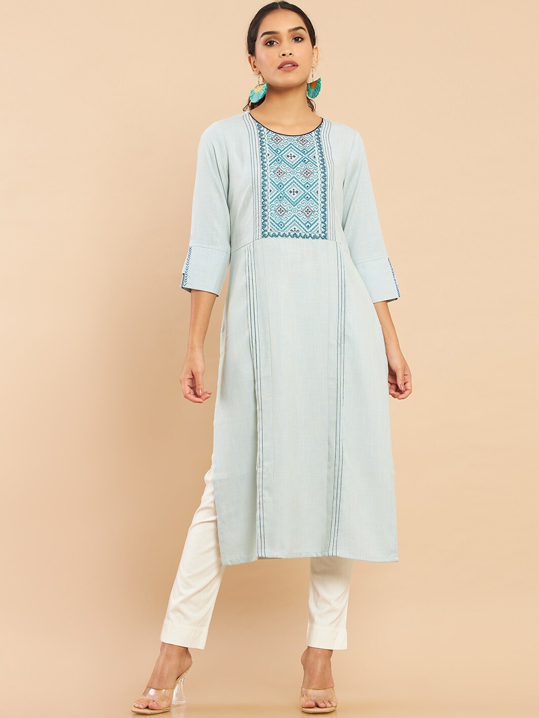 

Soch Women Blue Yoke Design Thread Work Kurta