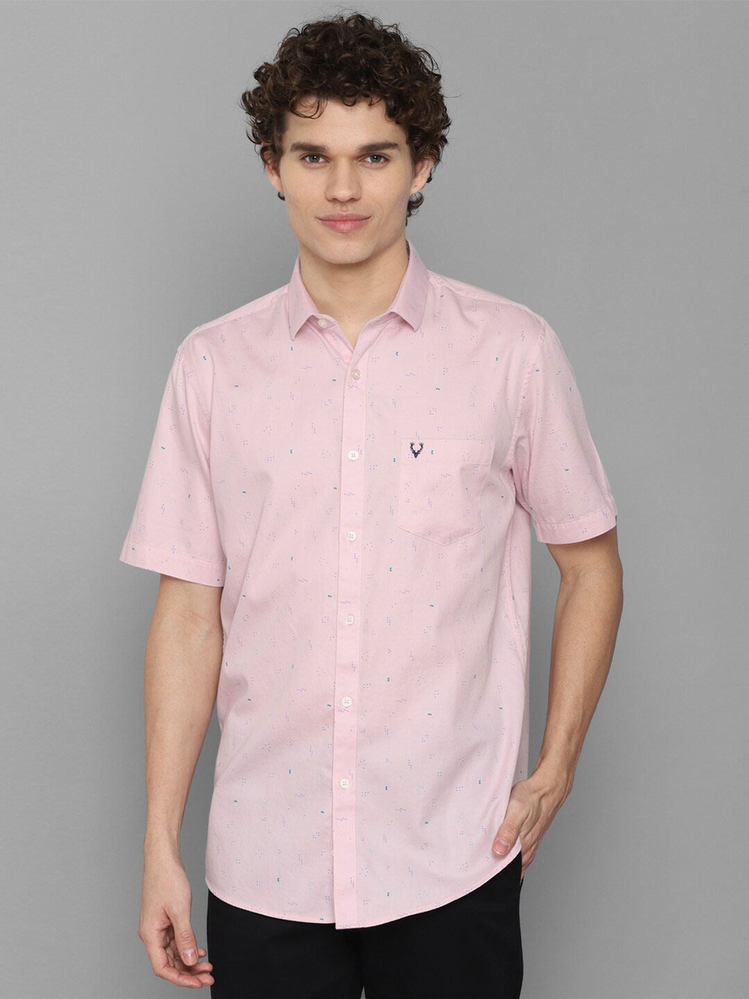 

Allen Solly Men Pink Slim Fit Printed Casual Shirt