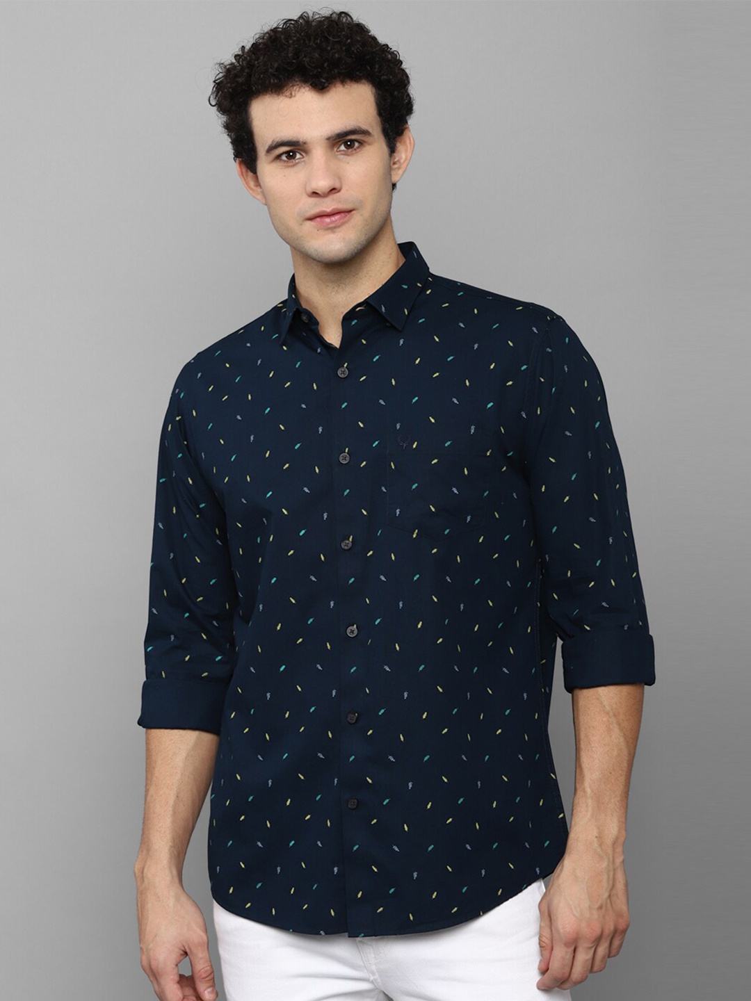 

Allen Solly Men Navy Blue Slim Fit Printed Casual Shirt