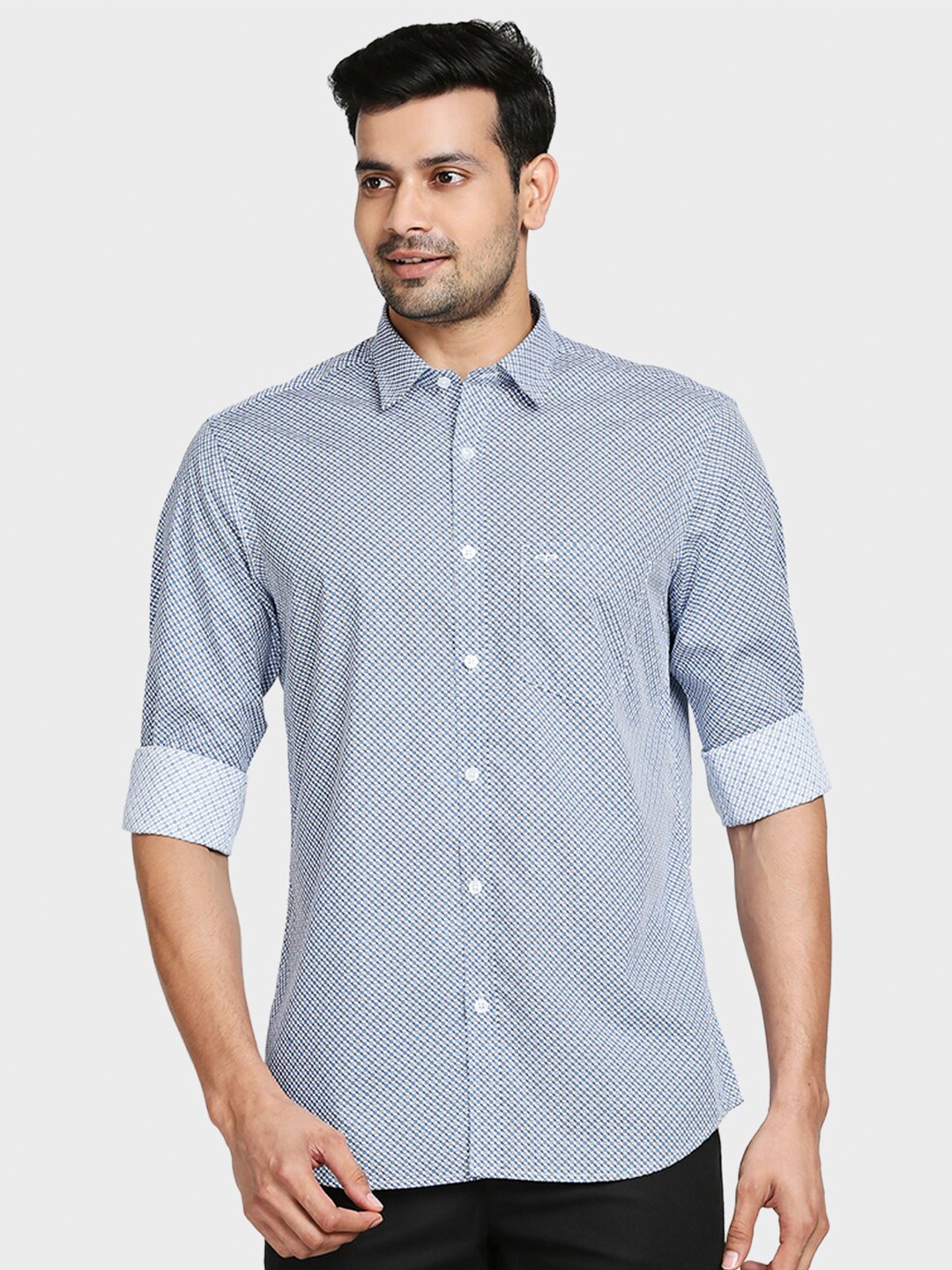 

ColorPlus Men Blue Tailored Fit Printed Casual Shirt