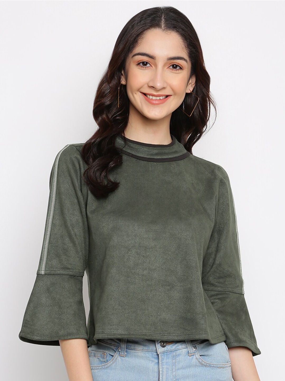 

Latin Quarters Green Solid Bohemian Bell Sleeves Top
