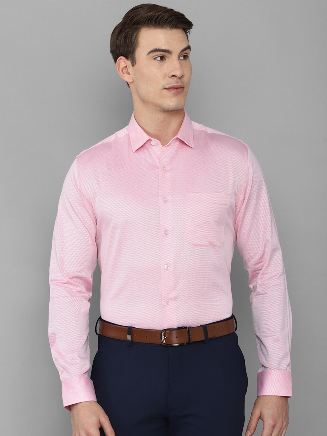 

Louis Philippe Men Pink Slim Fit Formal Shirt