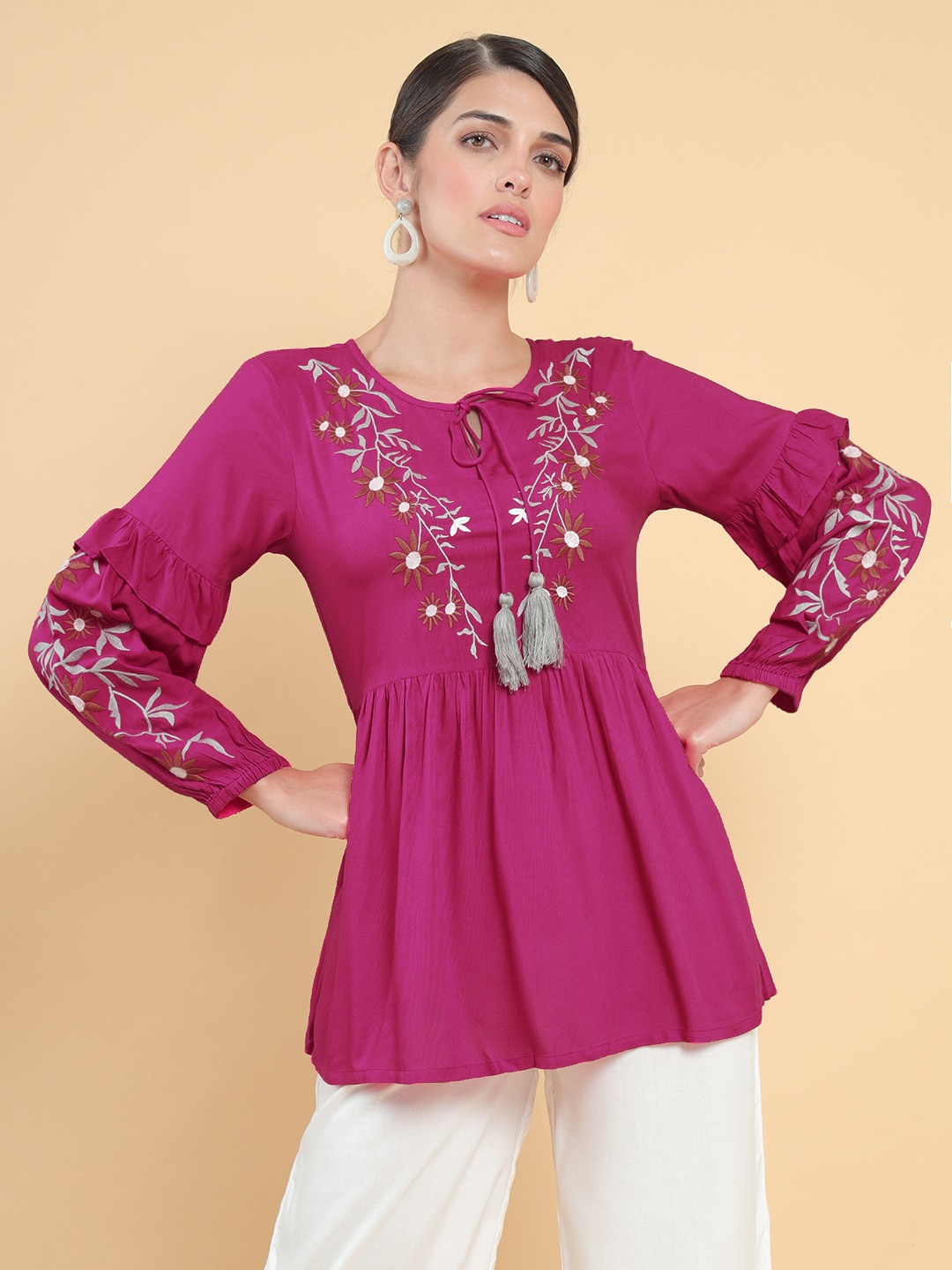 

Soch Women Pink Viscose Rayon Embroidered Tunic