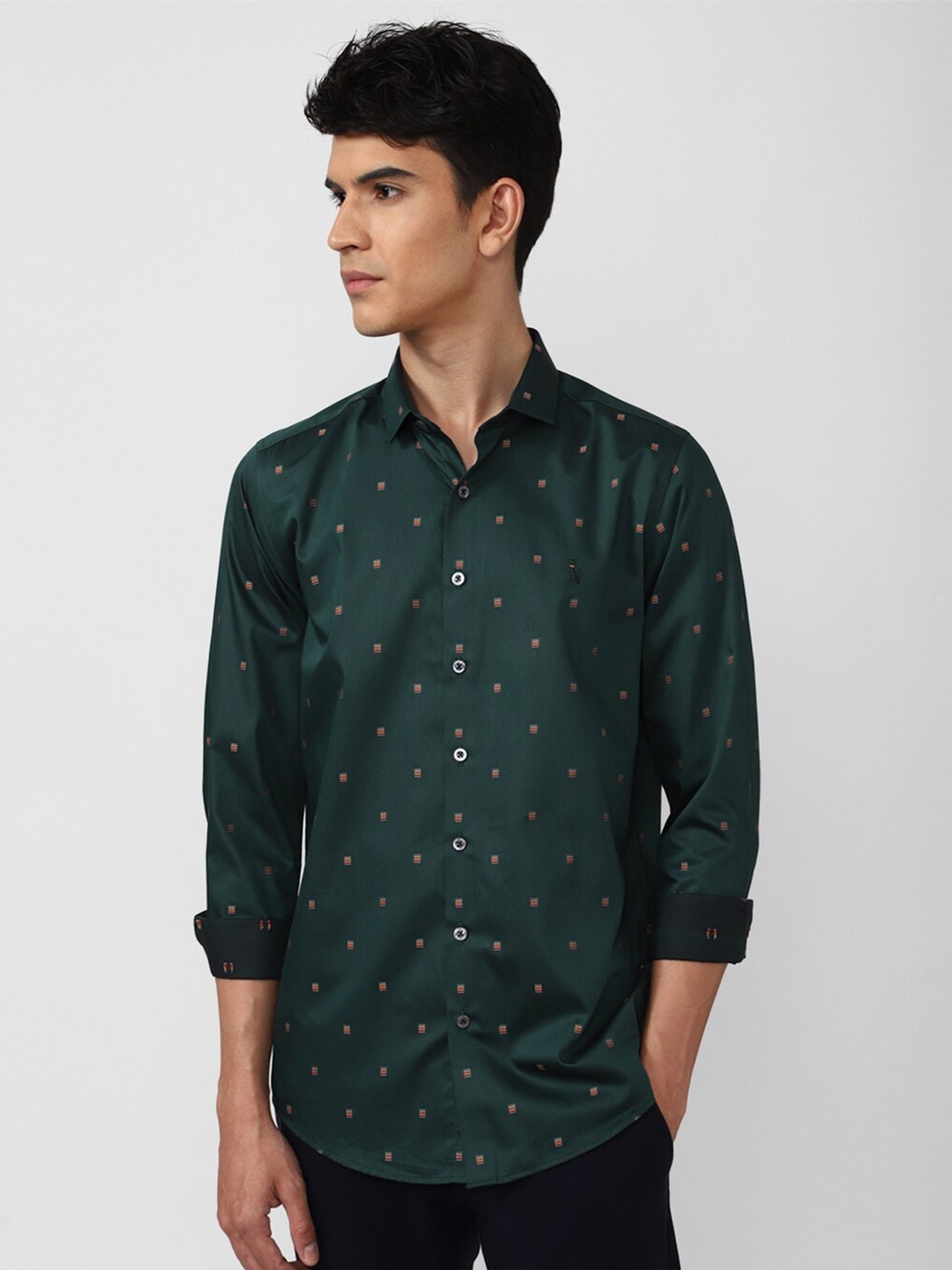 

SIMON CARTER LONDON Men Green Slim Fit Printed Casual Shirt