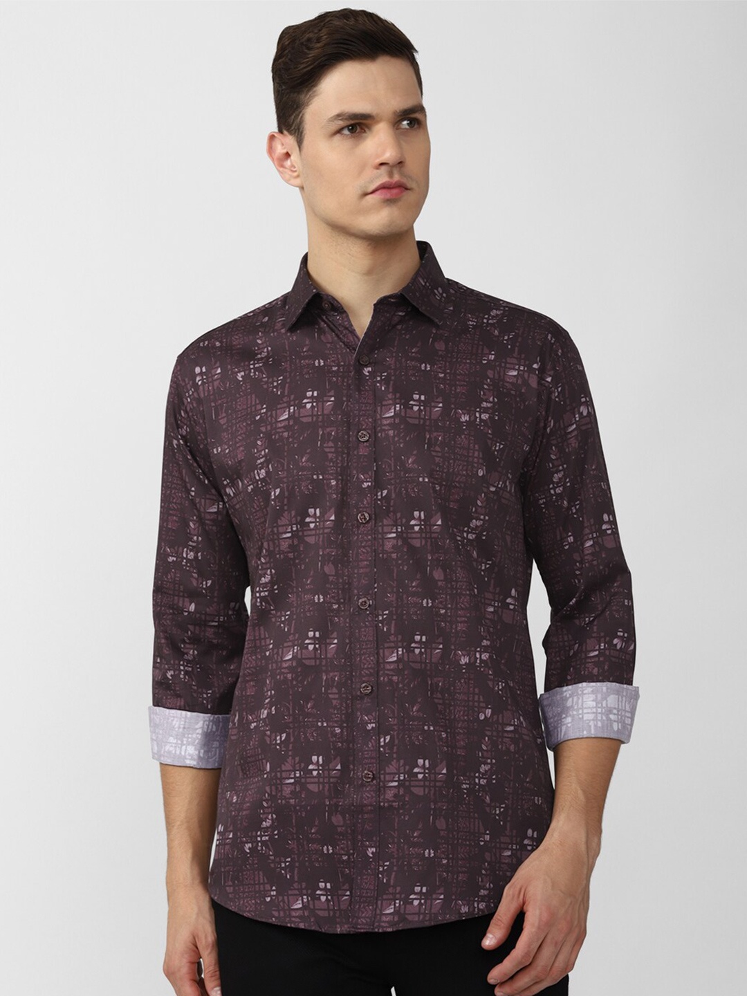 

V Dot Men Brown Slim Fit Floral Printed Casual Shirt