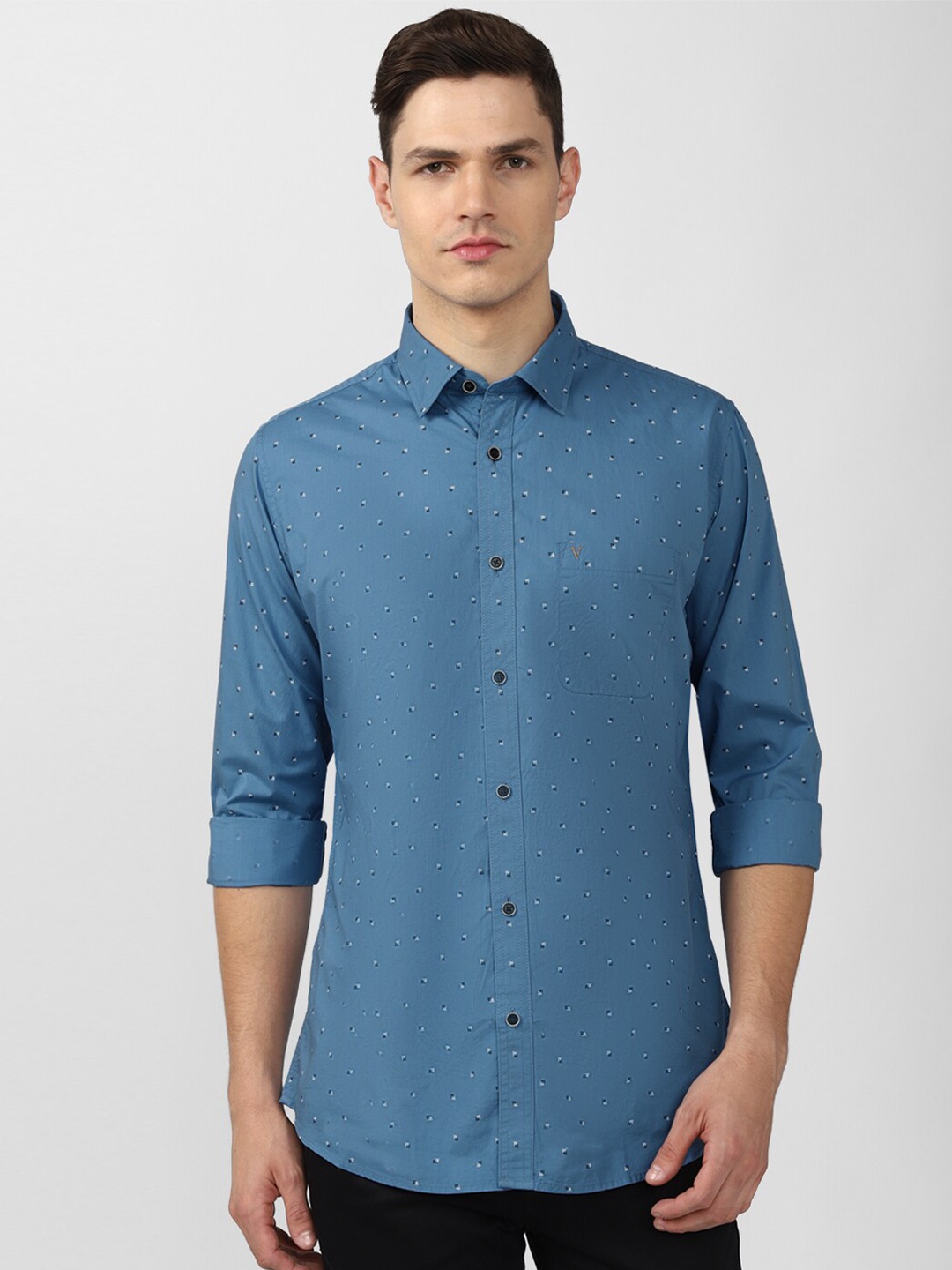 

Van Heusen Sport Men Blue Slim Fit Printed Casual Shirt
