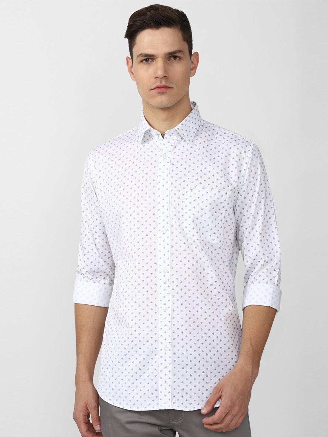 

Van Heusen Sport Men White Slim Fit Printed Casual Shirt