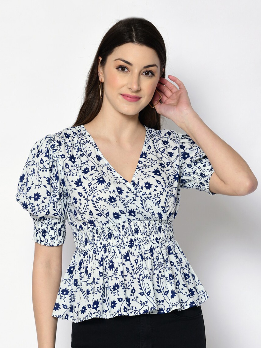 

PRETTY LOVING THING White Floral Print Wrap Top