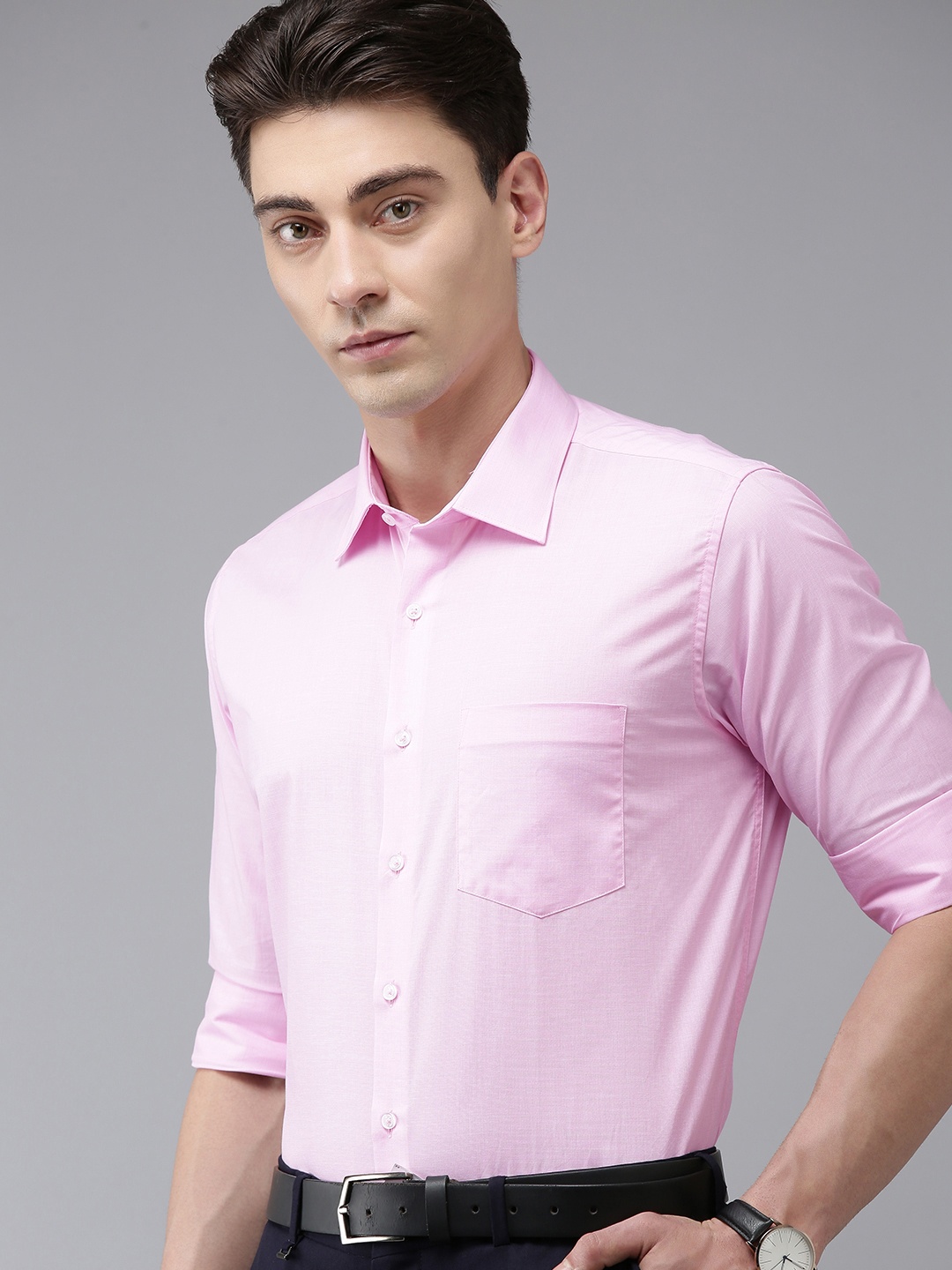 

Van Heusen Men Solid Slim Fit Pure Cotton Formal Shirt, Pink